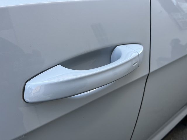 VOLKSWAGEN福斯 GOLF R  第8張相片