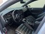 VOLKSWAGEN福斯 GOLF R  第9張縮圖