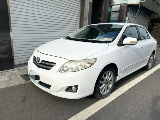 TOYOTA豐田 ALTIS  第1張相片