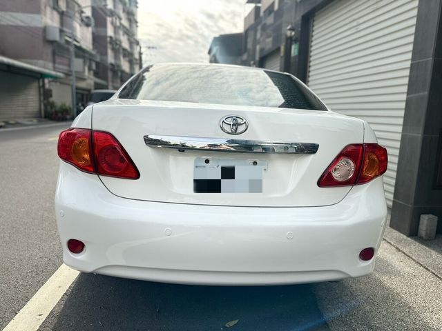 TOYOTA豐田 ALTIS  第3張相片