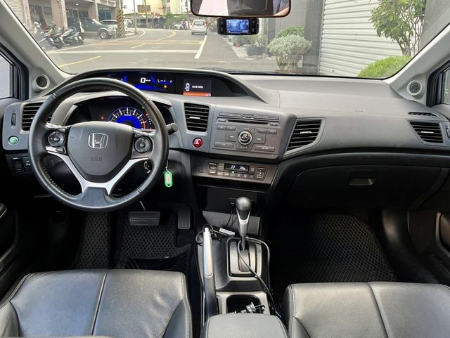 HONDA本田 CIVIC  第4張相片