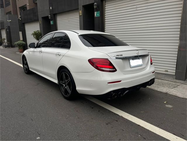 M-BENZ賓士 E300  第3張相片