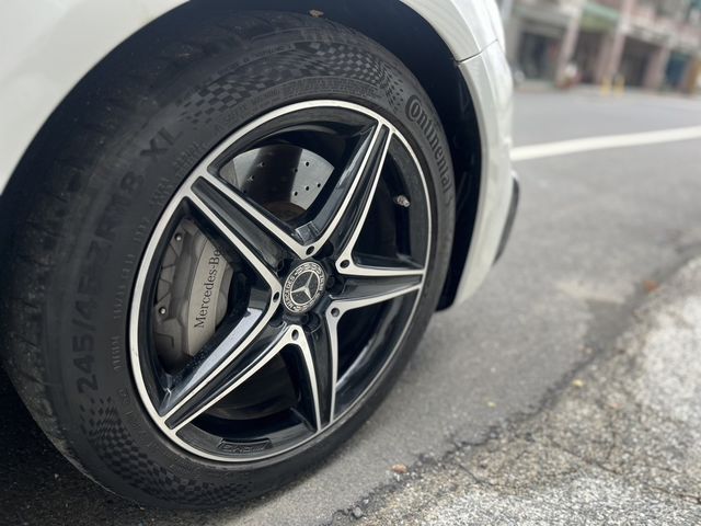 M-BENZ賓士 E300  第8張相片