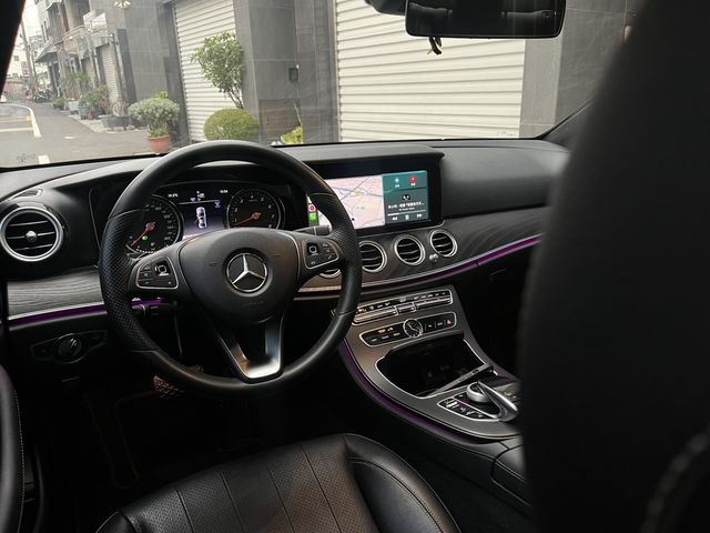 M-BENZ賓士 E300  第10張相片