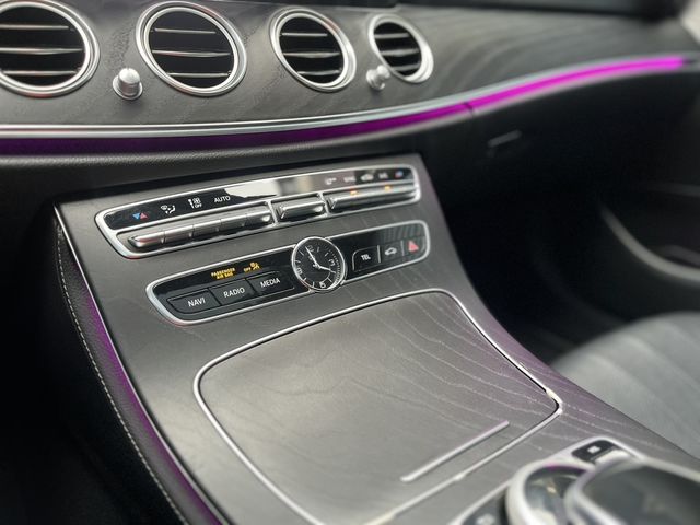 M-BENZ賓士 E300  第18張相片