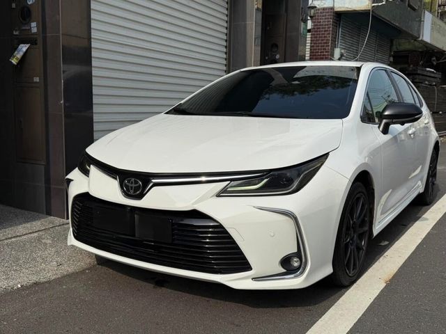 TOYOTA豐田 ALTIS  第1張相片