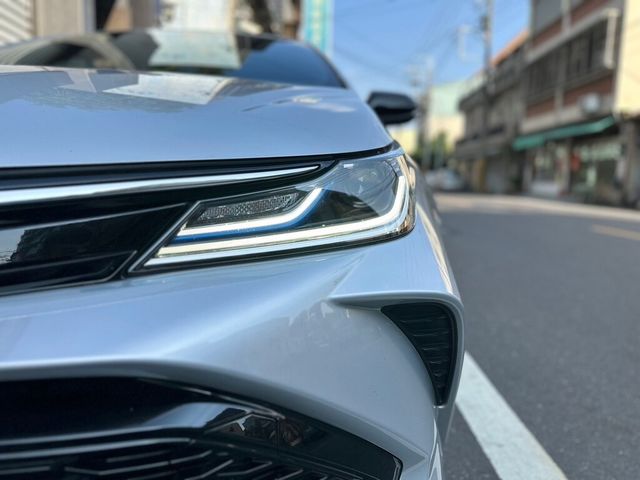 TOYOTA豐田 COROLLA ALTIS HYBRID  第5張相片