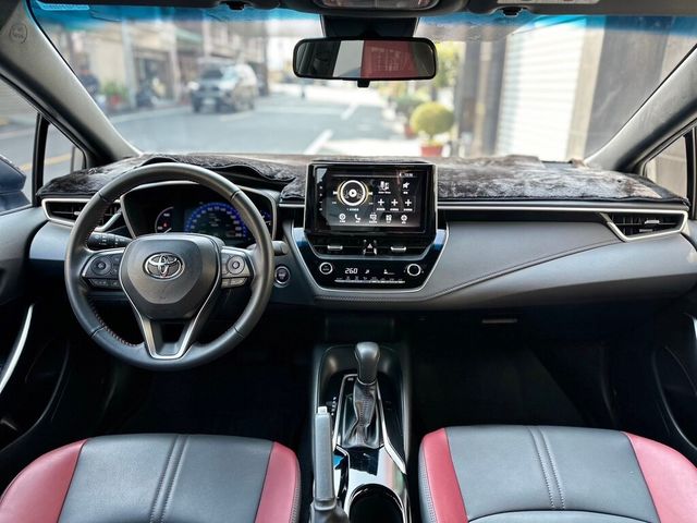 TOYOTA豐田 COROLLA ALTIS HYBRID  第19張相片