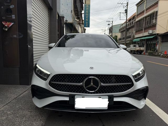 M-BENZ賓士 A180  第2張相片
