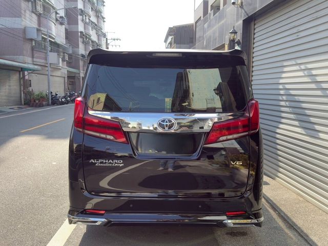 TOYOTA豐田 ALPHARD  第4張相片