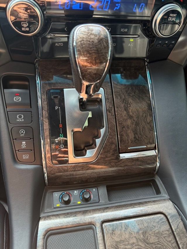 TOYOTA豐田 ALPHARD  第15張相片