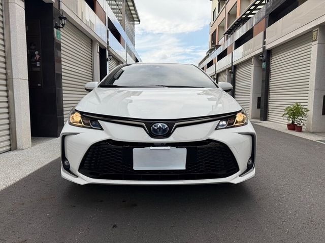 TOYOTA豐田 ALTIS  第2張相片