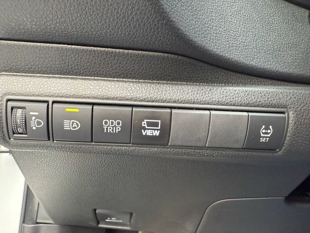 TOYOTA豐田 ALTIS  第12張相片