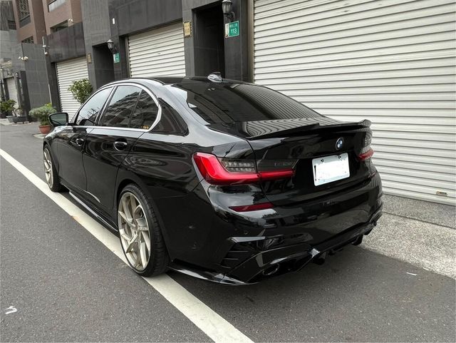 BMW寶馬 330I  第3張相片