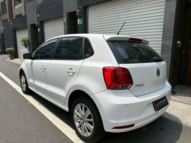 VOLKSWAGEN福斯 POLO  第4張相片