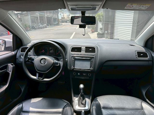VOLKSWAGEN福斯 POLO  第9張相片