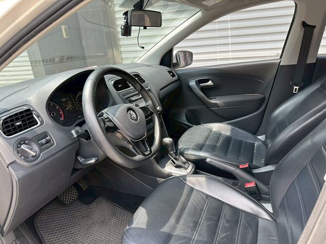 VOLKSWAGEN福斯 POLO  第10張相片