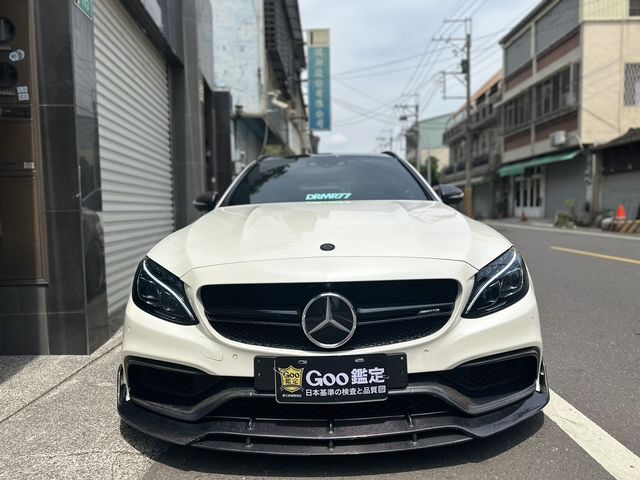 M-BENZ賓士 C63 S AMG  第3張相片