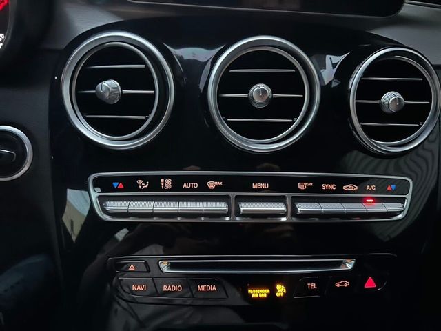 M-BENZ賓士 C250  第17張相片
