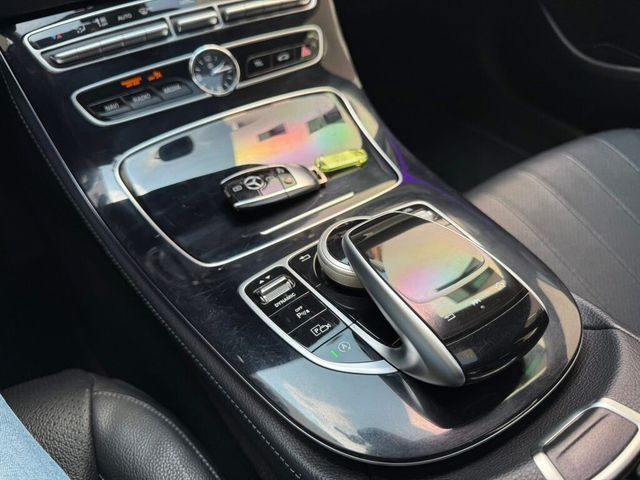 M-BENZ賓士 E300  第16張相片