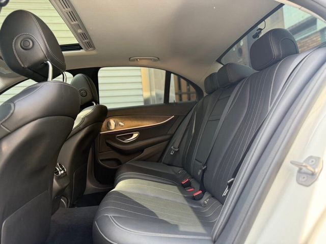 M-BENZ賓士 E300  第18張相片