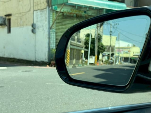 M-BENZ賓士 E300  第20張相片
