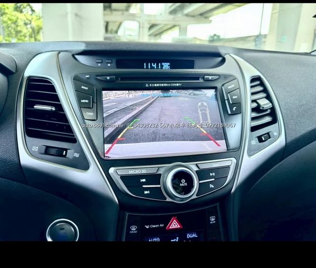 HYUNDAI現代 ELANTRA  第6張相片