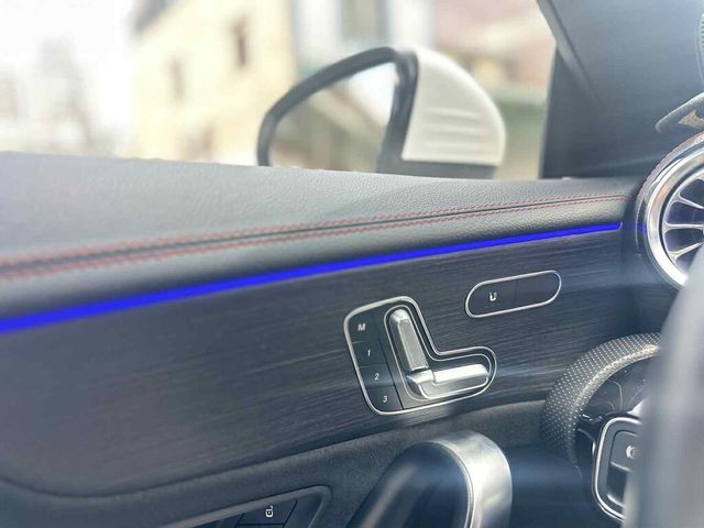 M-BENZ賓士 CLA250  第16張相片