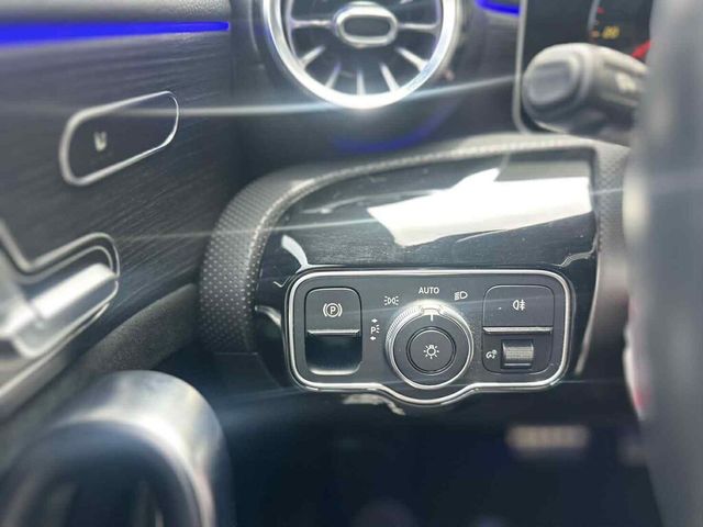 M-BENZ賓士 CLA250  第17張相片