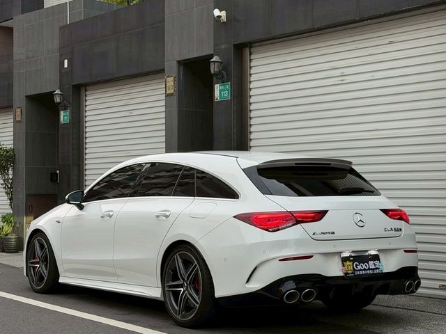 M-BENZ賓士 CLA45 S AMG SHOOTING BRAKE  第2張相片