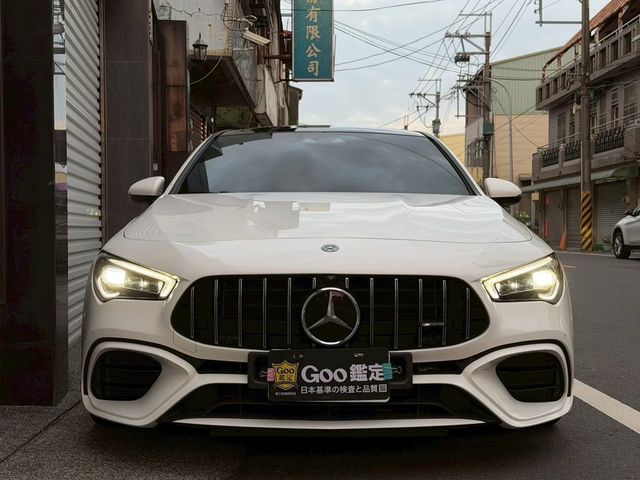 M-BENZ賓士 CLA45 S AMG SHOOTING BRAKE  第3張相片