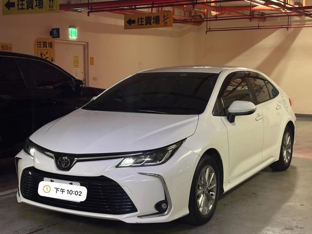 TOYOTA豐田 ALTIS  第1張相片