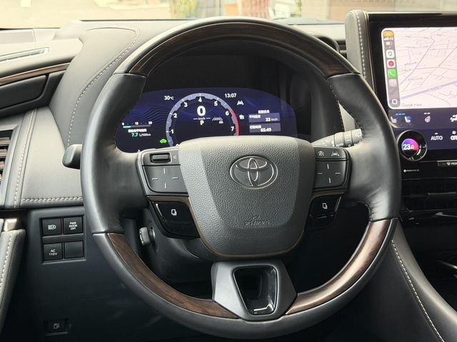 TOYOTA豐田 ALPHARD  第8張相片