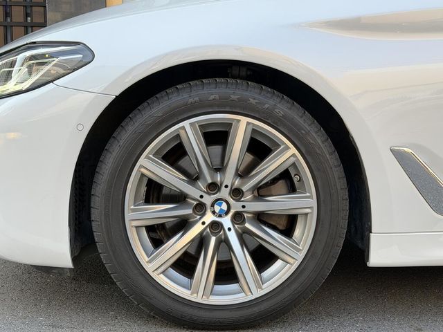 BMW寶馬 520I  第6張相片