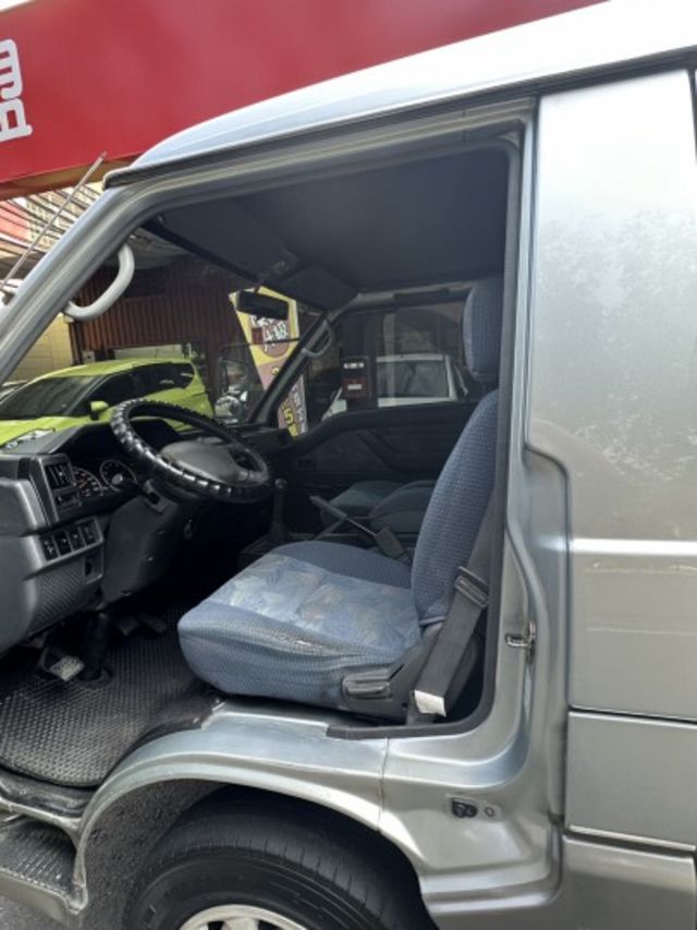 客貨兩用 ,發財車,車況超好  第4張相片