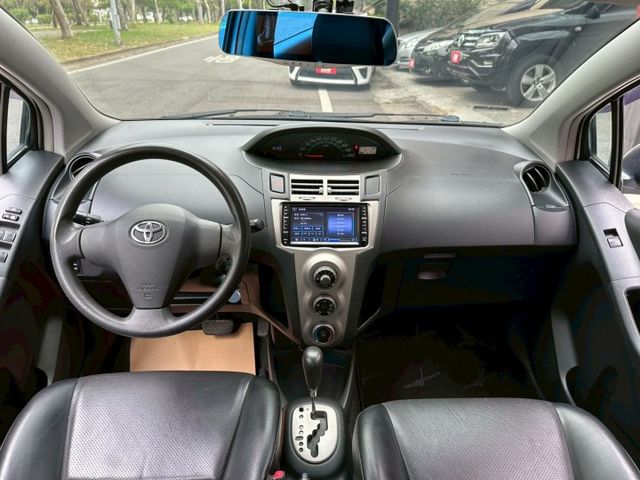 YARIS  第8張相片
