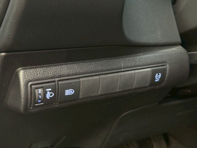 ALTIS  第14張相片