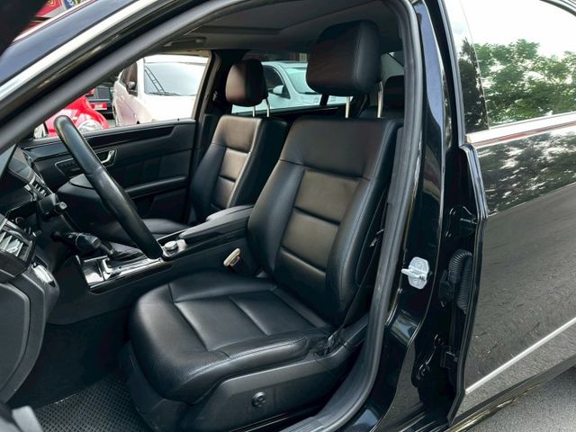 E-CLASS W212  第9張相片
