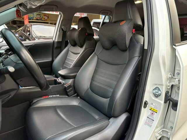 RAV4  第5張相片