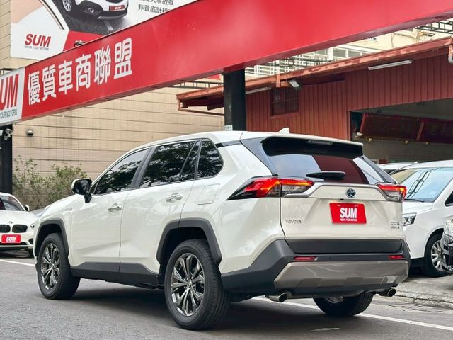 RAV4  第10張相片