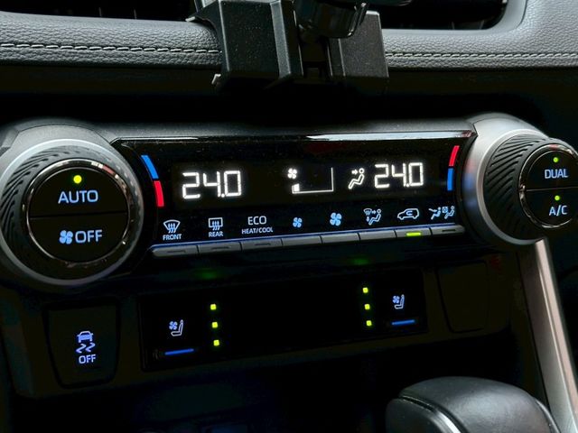 RAV4  第17張相片