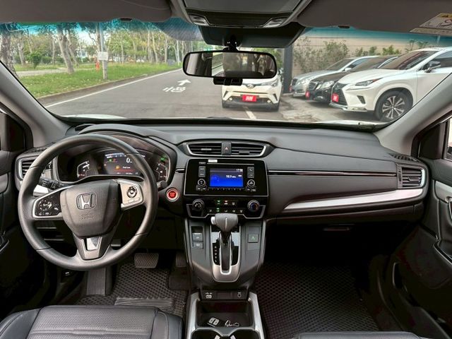 CR-V  第7張相片