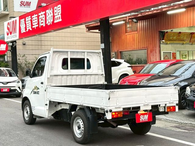 TOWN ACE  第7張相片