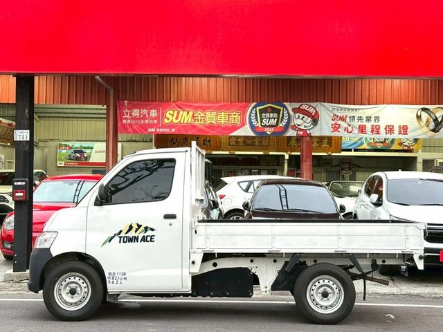 TOWN ACE  第10張相片