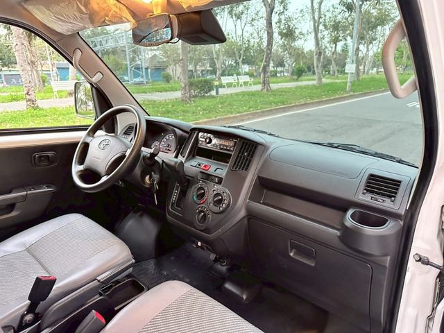 TOWN ACE  第11張相片