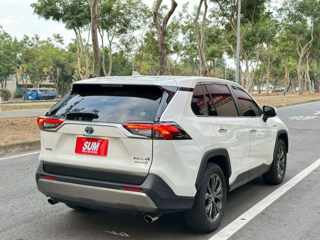 RAV4  第12張相片