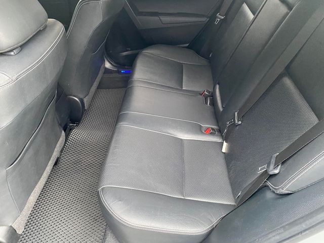 ALTIS 1.8  第9張相片
