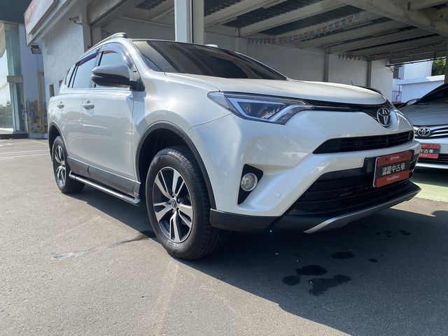 RAV4 2.0  第3張相片