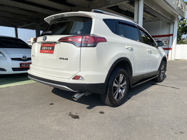 RAV4 2.0  第5張相片