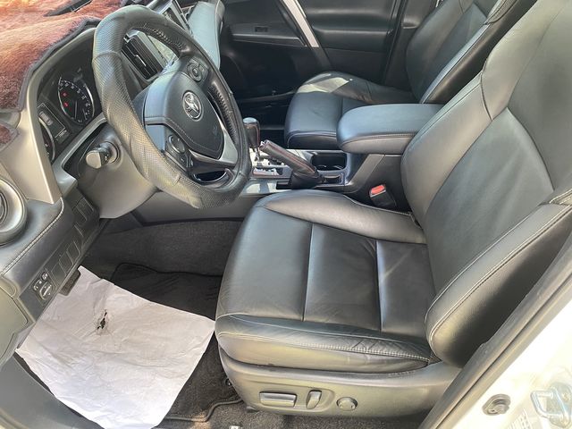 RAV4 2.0  第8張相片